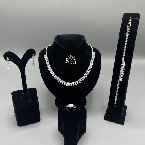 T10652 Necklace, Earrings, Ring and Bracelet Set