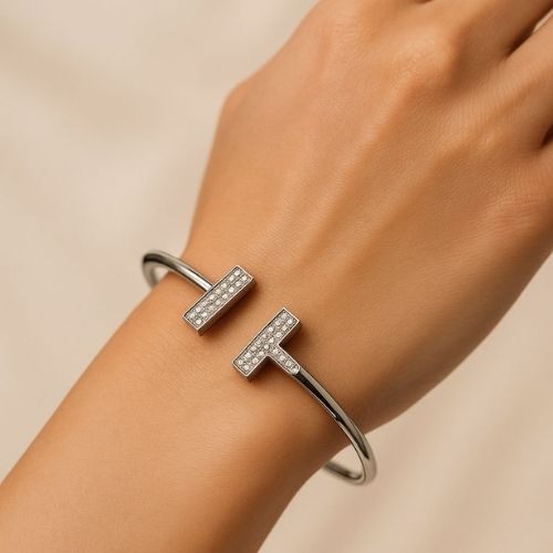 Stylish Open Bangle – Geometric T-Bar with Crystal Embellishments
