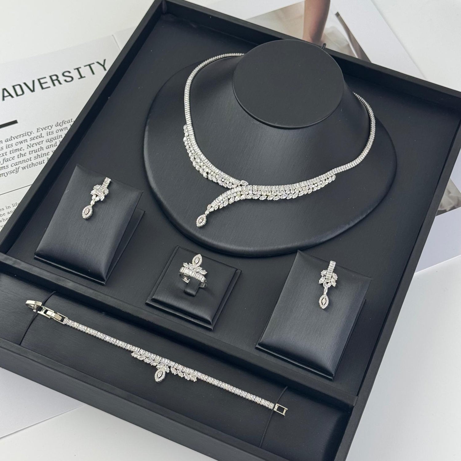 T10811 Necklace, Earrings, Ring and Bracelet Set