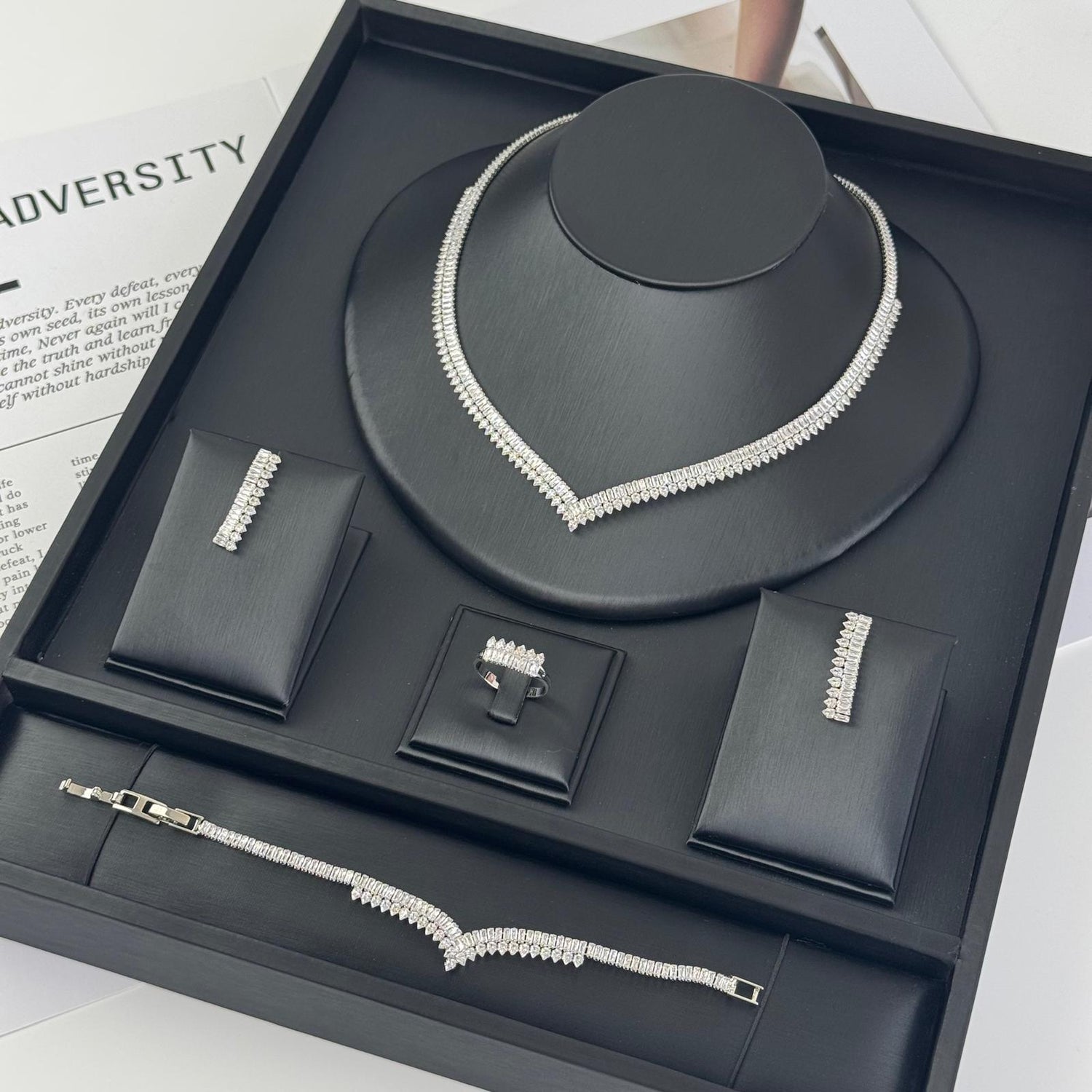 Necklace, Earrings, Ring and Bracelet Set T9440