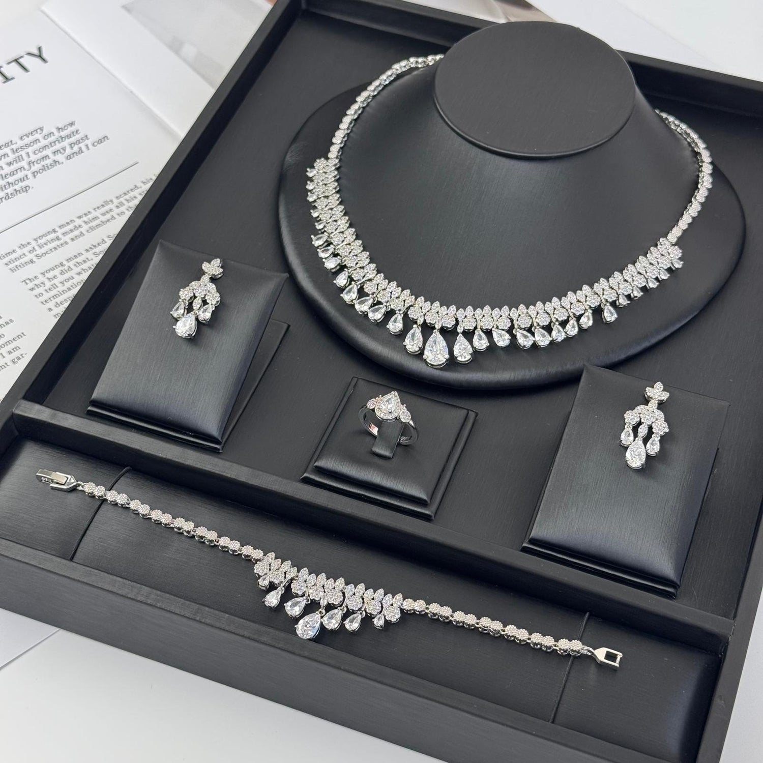 Embellished accessory set