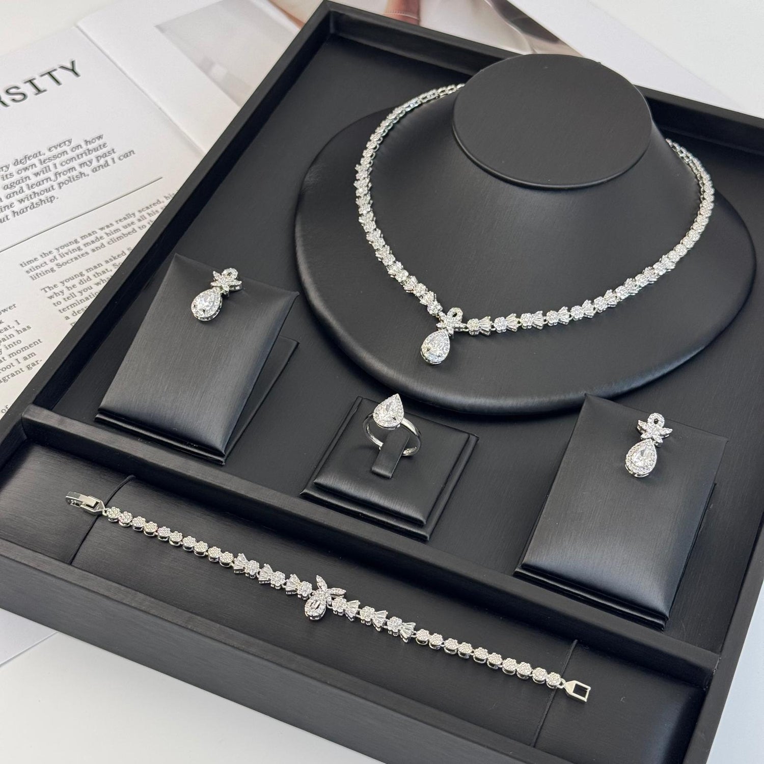 Embellished accessory set
