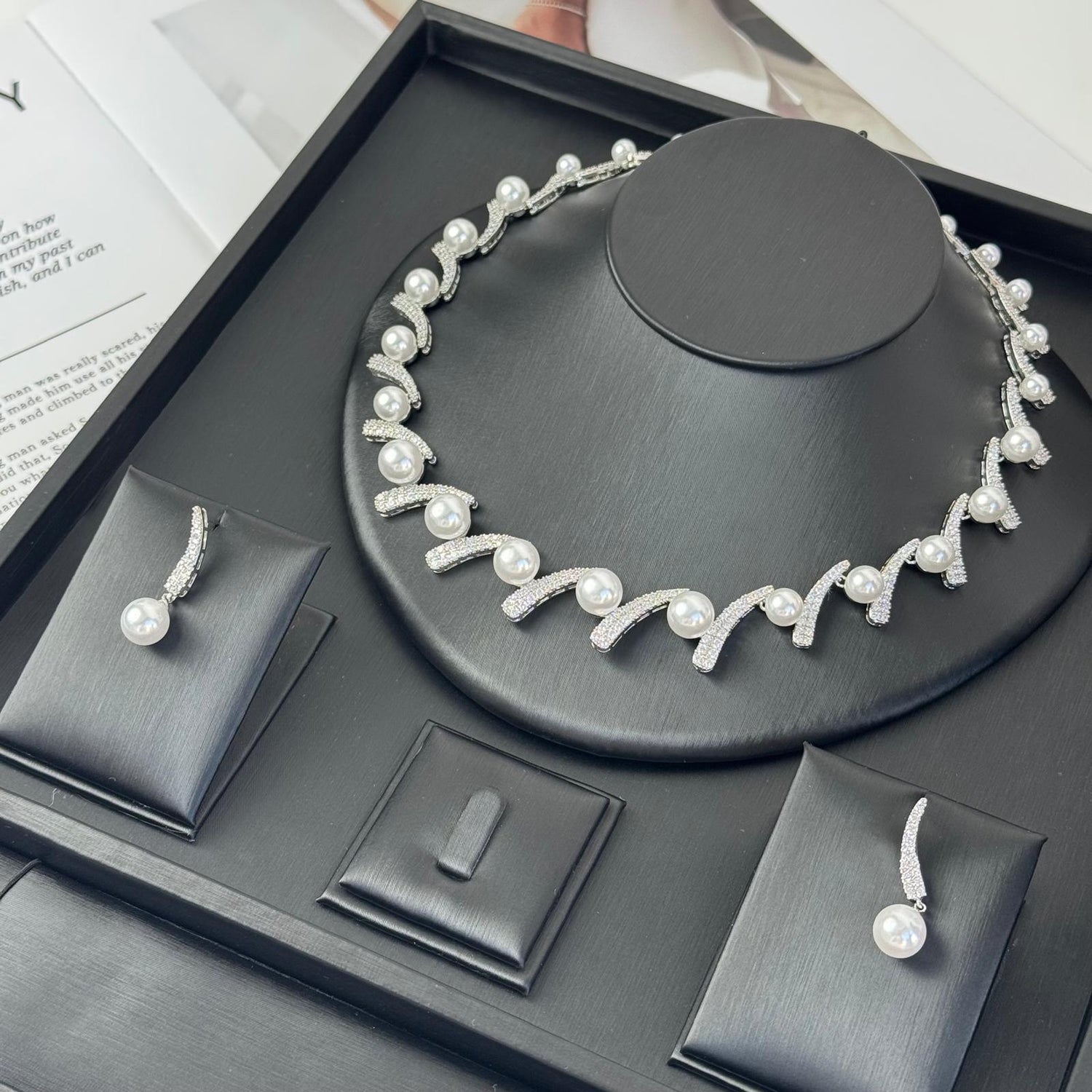 Embellished accessory set