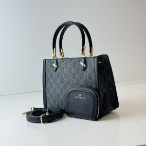 شنتة ستاتي  مع دزدان 