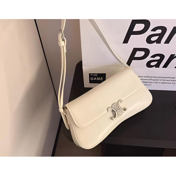 شنتة سيلين مع بوكس