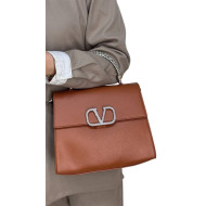 شنتة  فالنتينو 