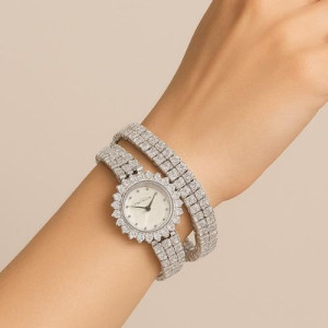 ساعة نسائية فاخرة مرصعة بالزركون – تصميم مزدوج السوار